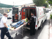 بالصور: إصابة سائق دراجة نارية بحادث طرق في شارع سلمة بمدينة يافا 